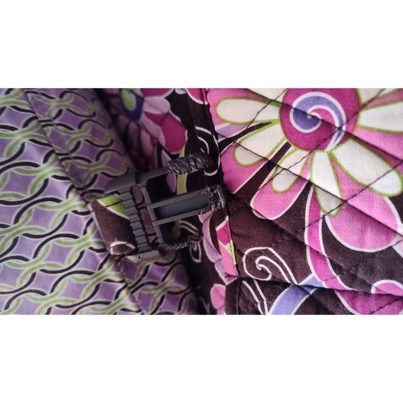 VERA BRADLEY LAPTOP CASE - PURPLE PAISLEY - OK CONDITION - Picture 3 of 4